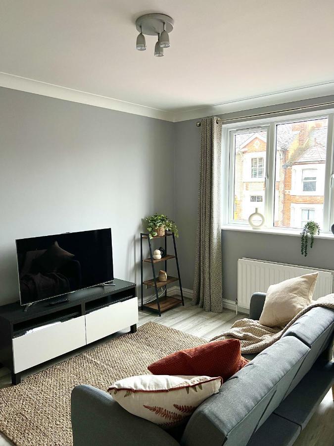 Franklin Suite - Reading City Centre - Free Parking - Close To Station Exterior foto