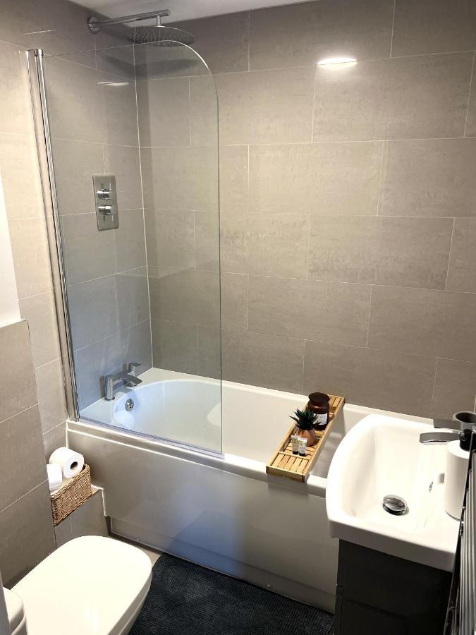 Franklin Suite - Reading City Centre - Free Parking - Close To Station Exterior foto